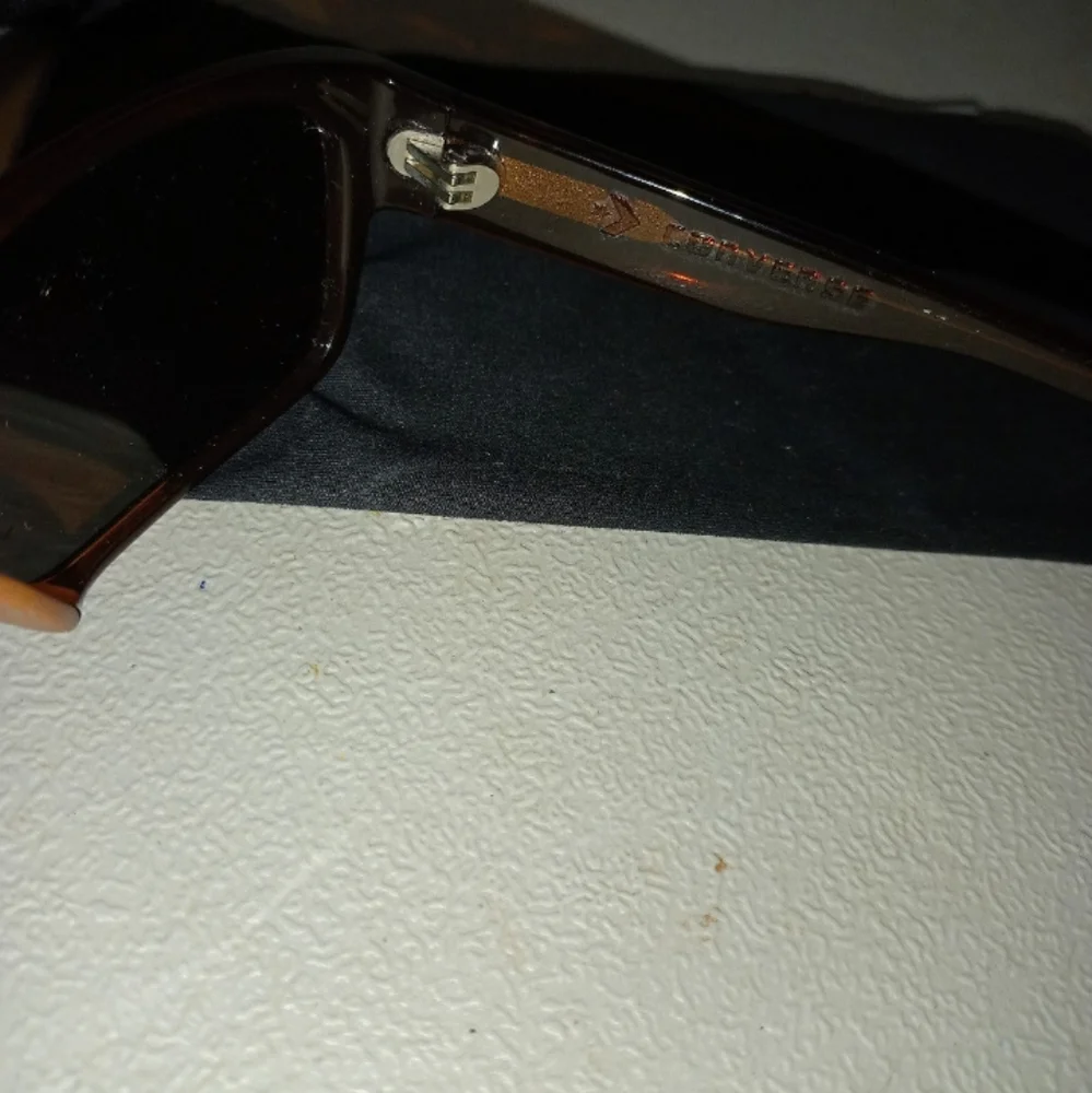 Sunglasses - Picture 4 of 12